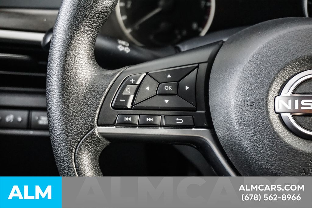 Used 2025 Black Nissan 2.5 SV image 24