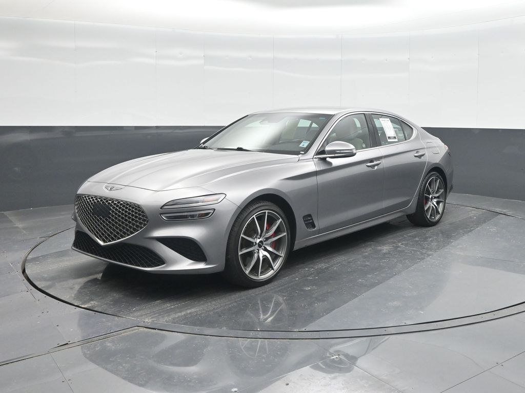 Savile Silver 2025 Genesis G70 2.5T Standard RWD Sedan Rear-Wheel Drive 8-Speed Automatic