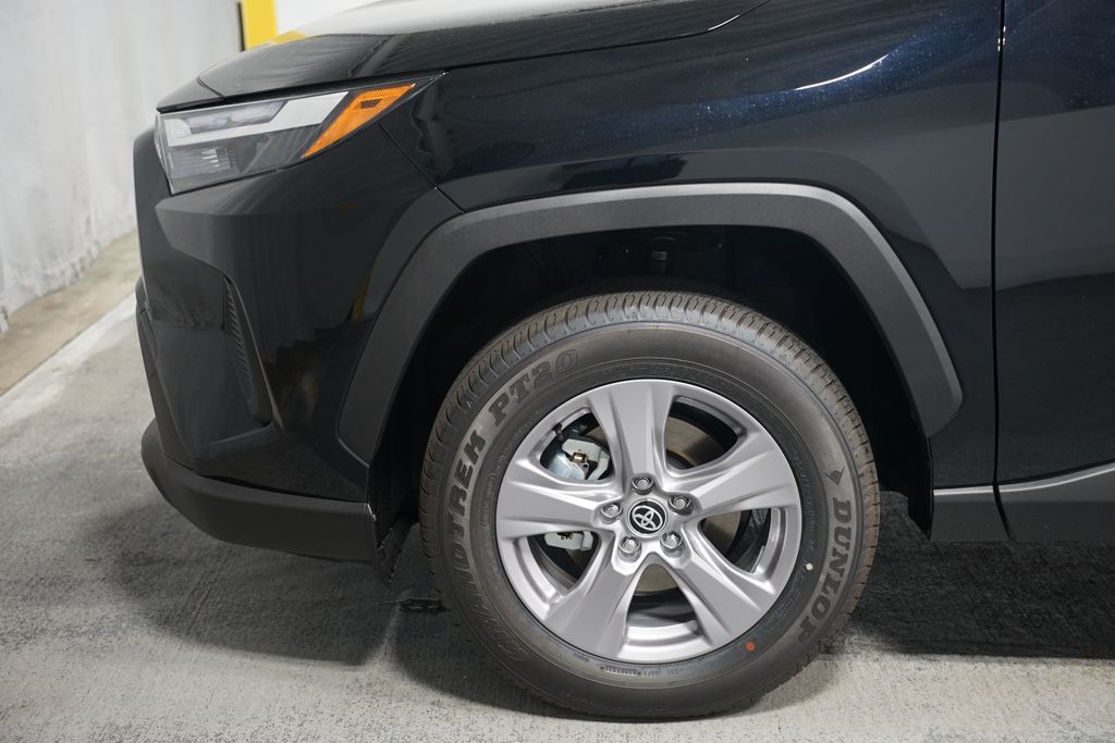 Thumbnail: 2025 Toyota RAV4 - 5