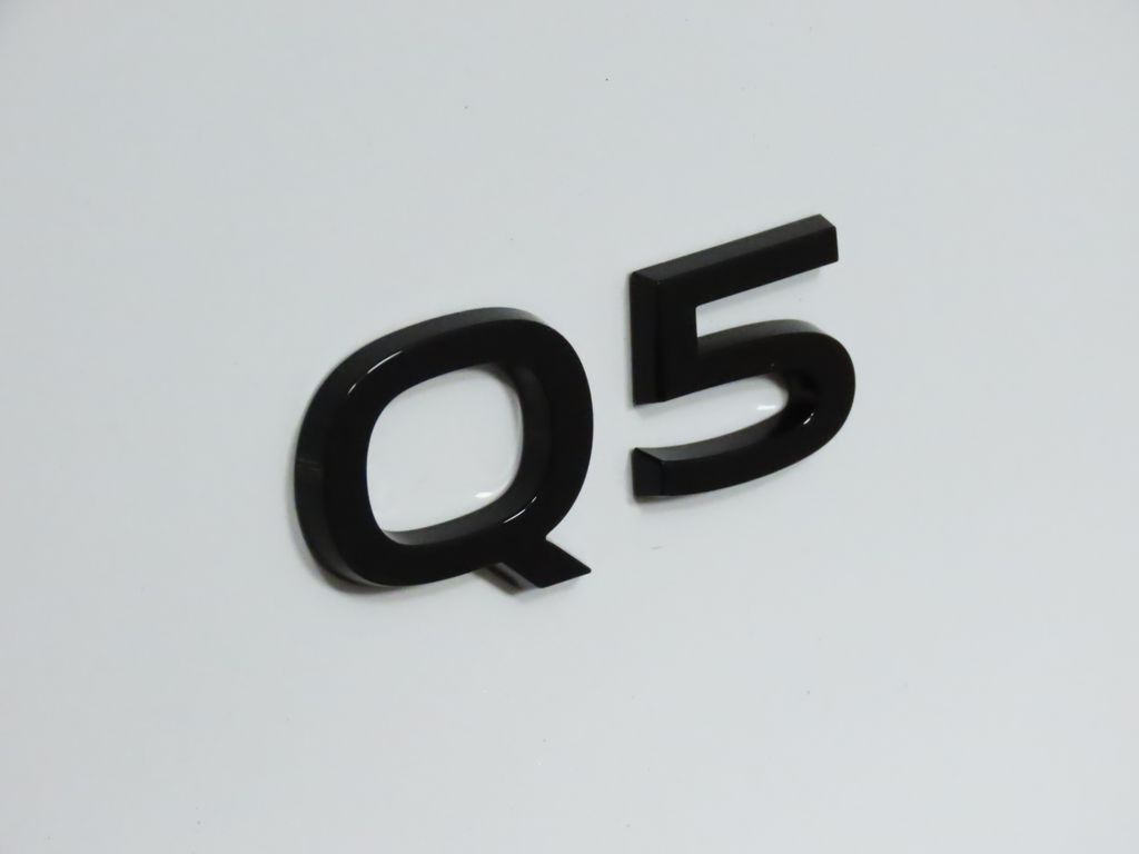 Thumbnail: 2025 Audi Q5 - 9