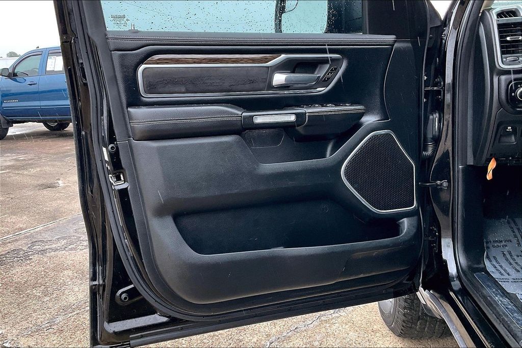 Used 2019 Ram 1500 Laramie 4D Crew Cab