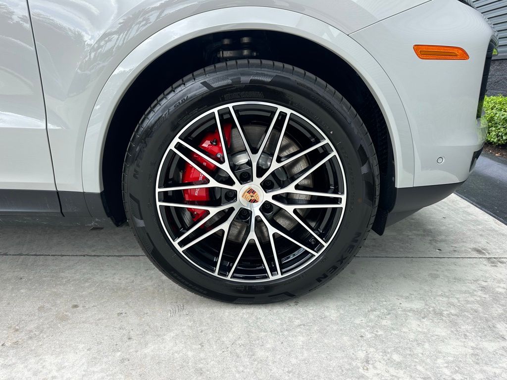 Thumbnail: 2026 Porsche  - 15