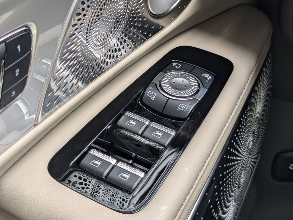 2025 Lincoln Nautilus Hybrid Reserve