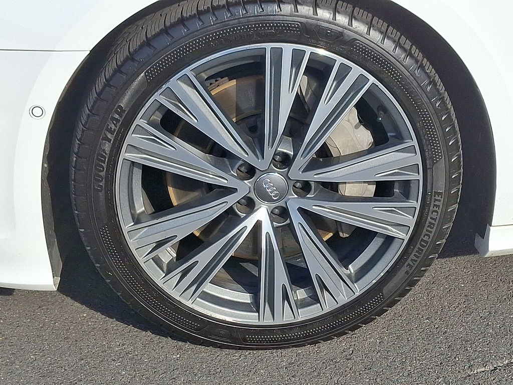 Thumbnail: 2019 Audi A6 - 8