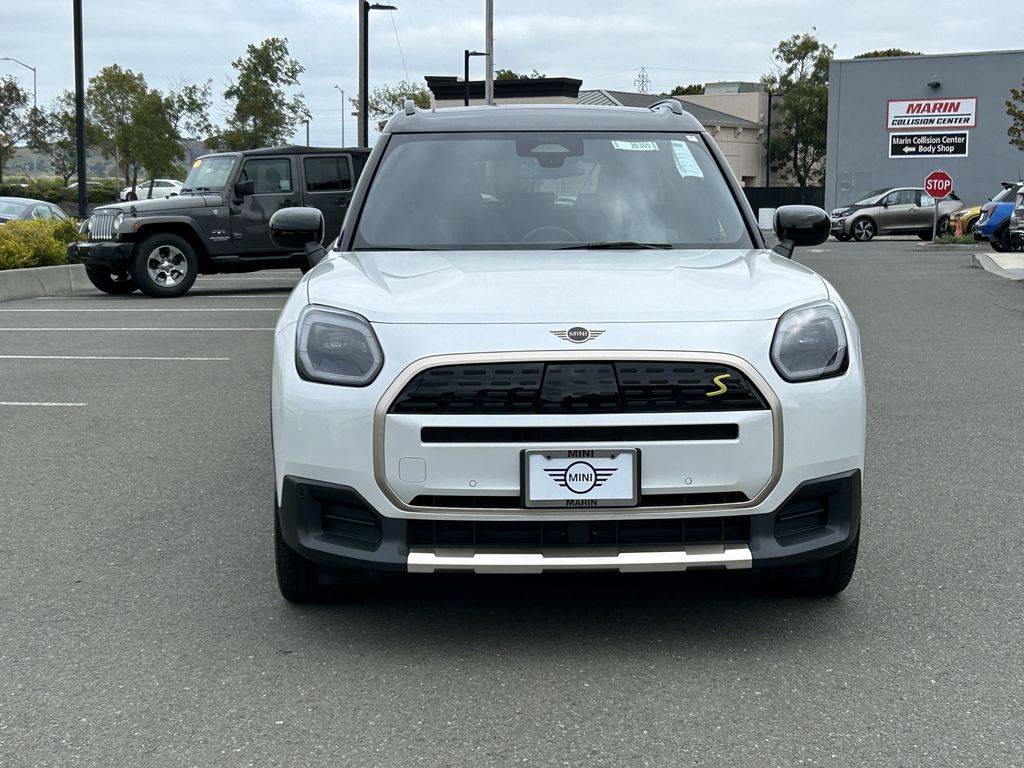 2025 MINI Cooper Countryman Signature 8