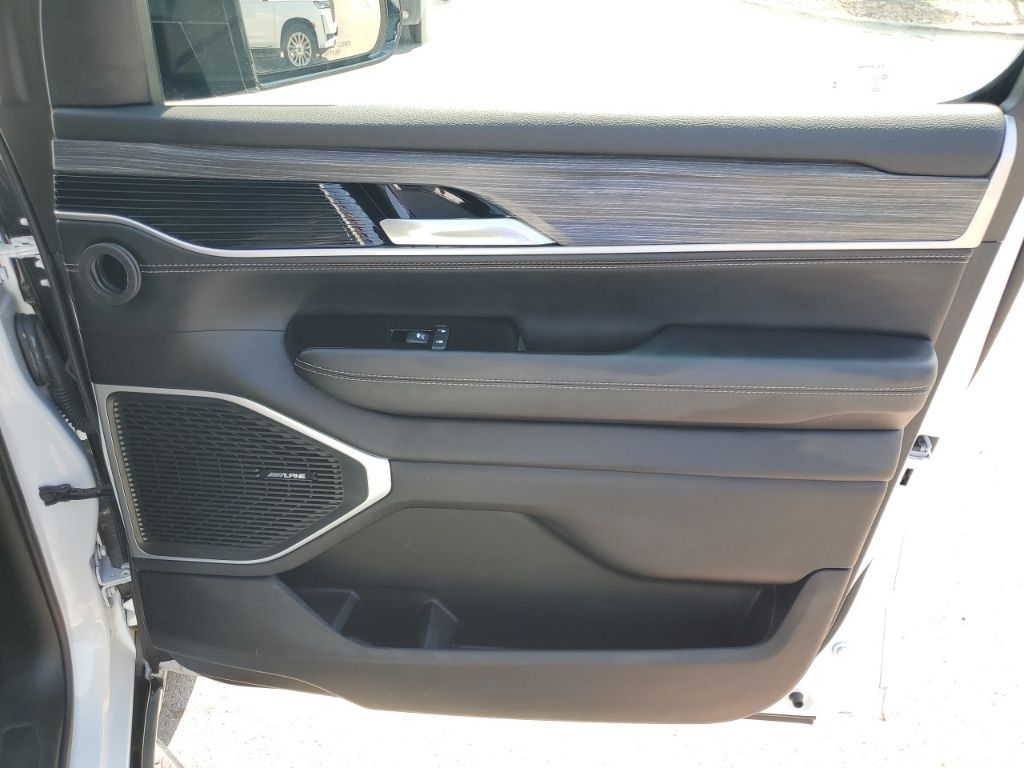 Used Car 2024 Jeep Wagoneer L  Series Ii For Sale In Austin, Texas