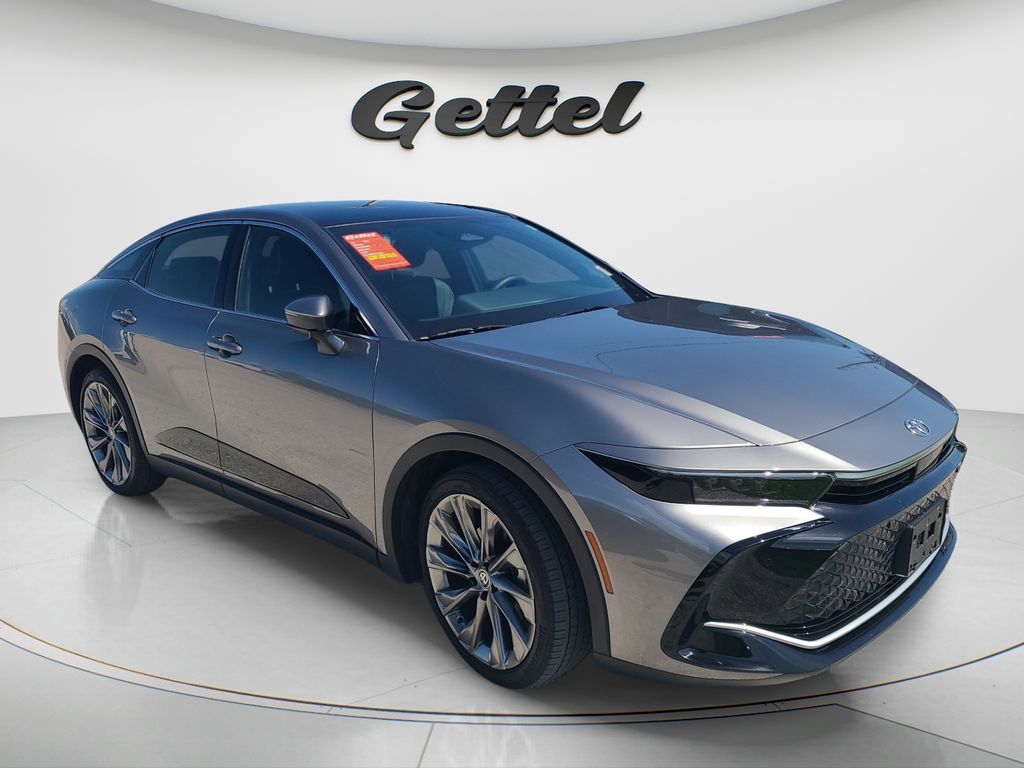Certified Used 2024  Toyota Limited image 2