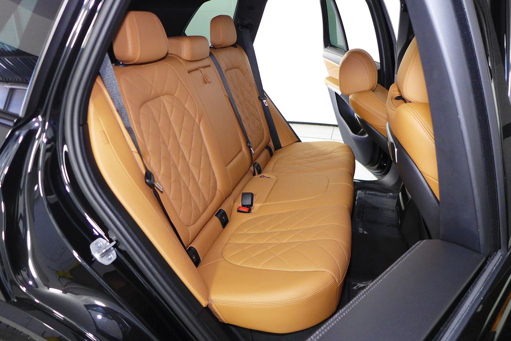 Thumbnail: 2024 BMW X5 - 19