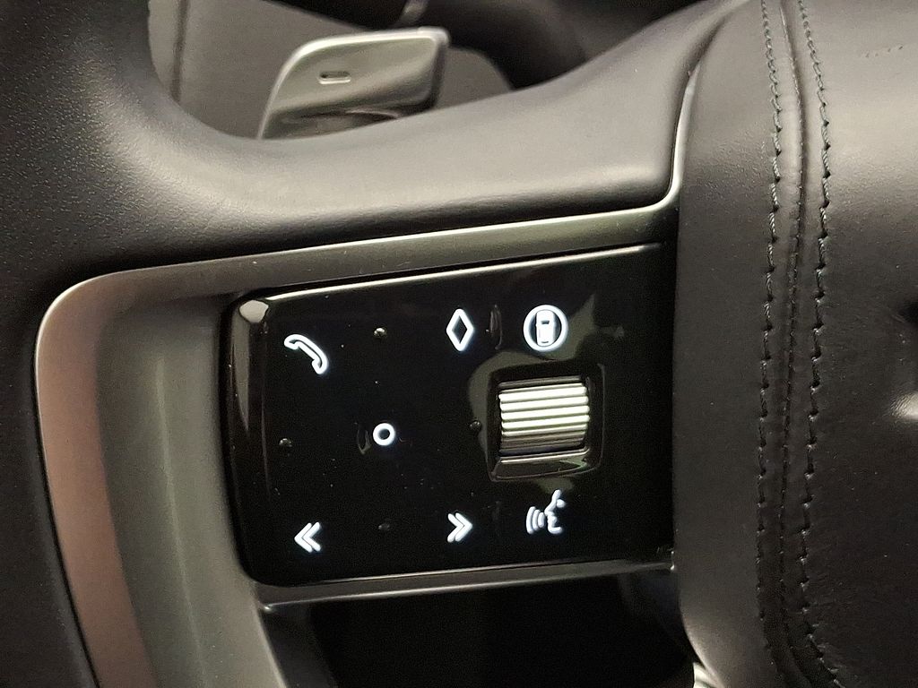 Thumbnail: 2024 Land Rover Range Rover - 23