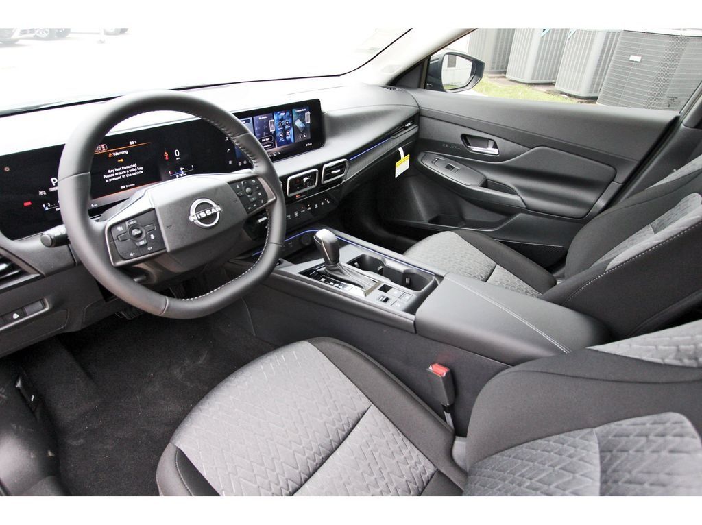 2026 Nissan Sentra SV - 11