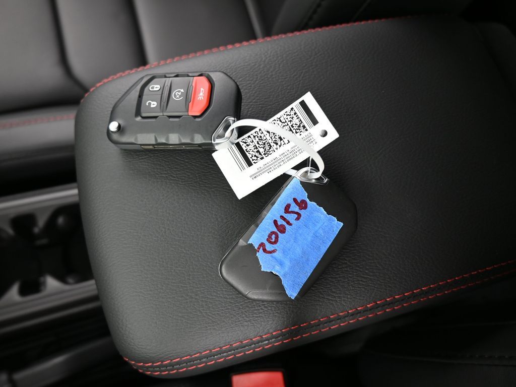 New 2026 reign Jeep Rubicon X image 17