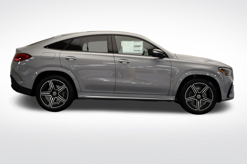 Thumbnail: 2026 Mercedes-Benz GLE - 6