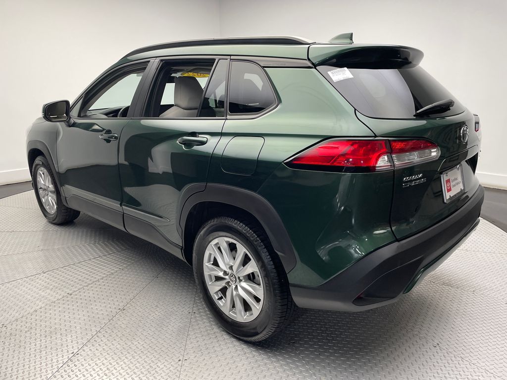 2022 Toyota Corolla Cross LE 7