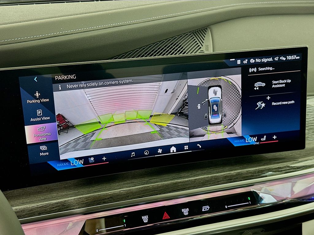 Thumbnail: 2025 BMW i7 - 13