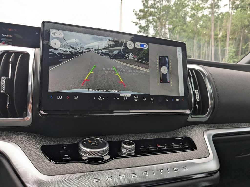 2025 Ford Expedition Tremor