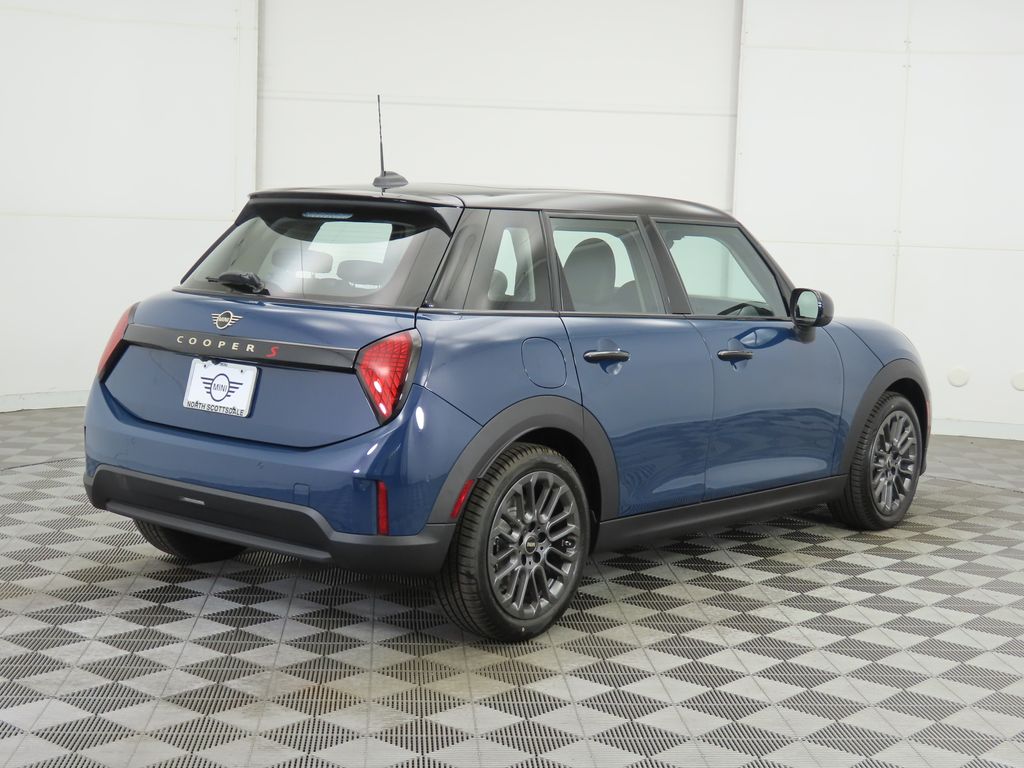 Thumbnail: 2025 MINI Cooper Hardtop - 5