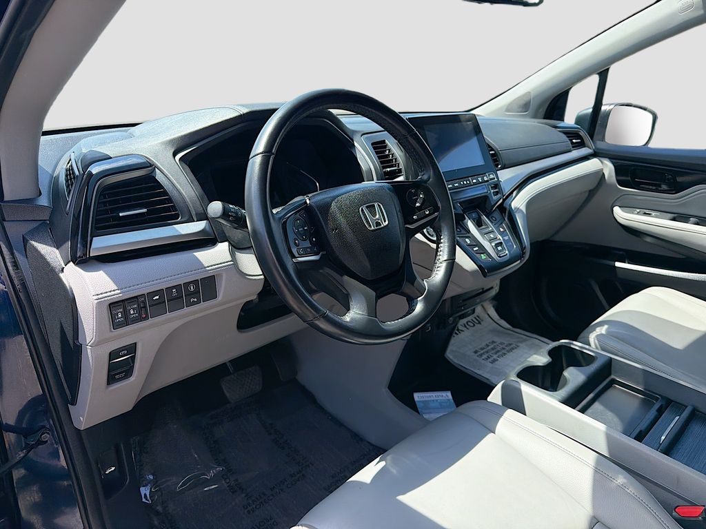 Used 2024 Blue Honda Touring image 9