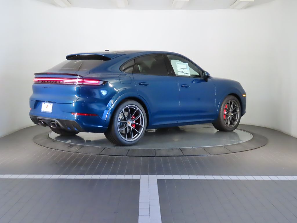 Thumbnail: 2025 Porsche  - 7