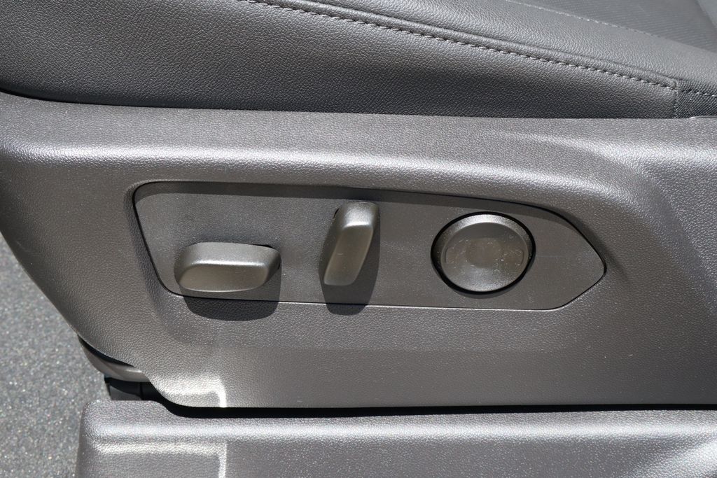 2025 Chevrolet Silverado 3500 LTZ 16