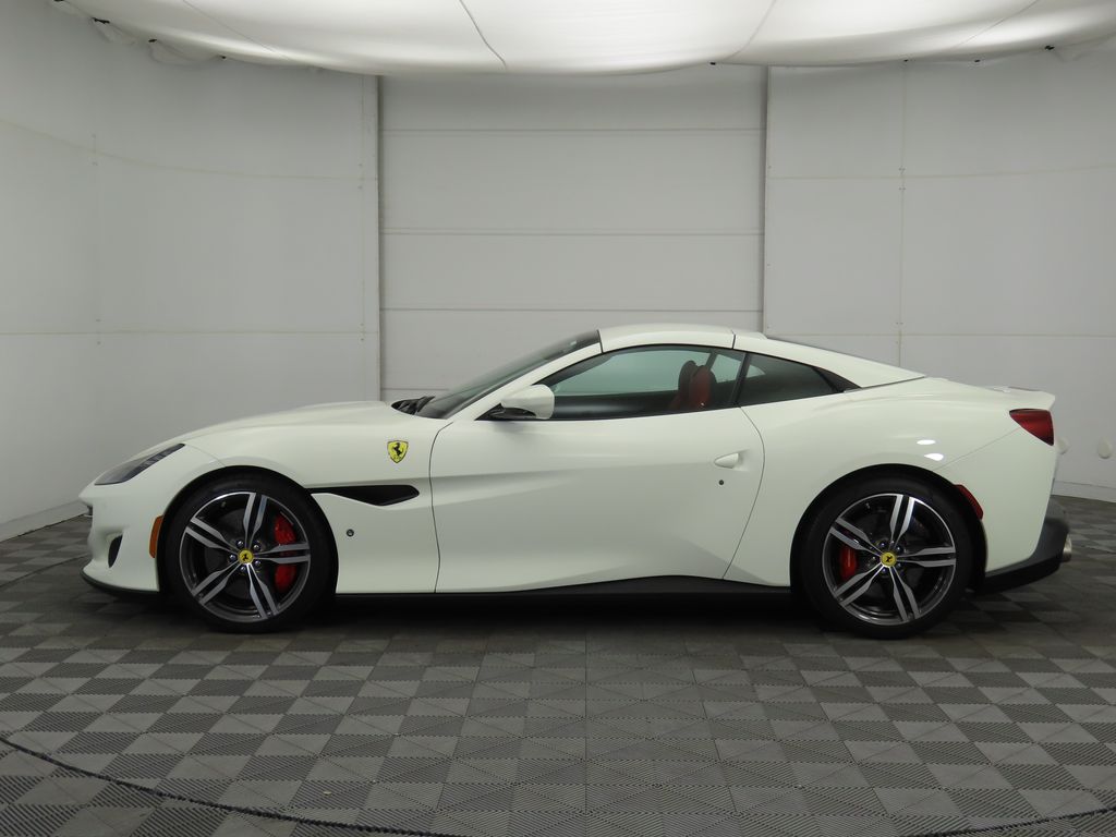 Thumbnail: 2019 Ferrari Portofino - 16