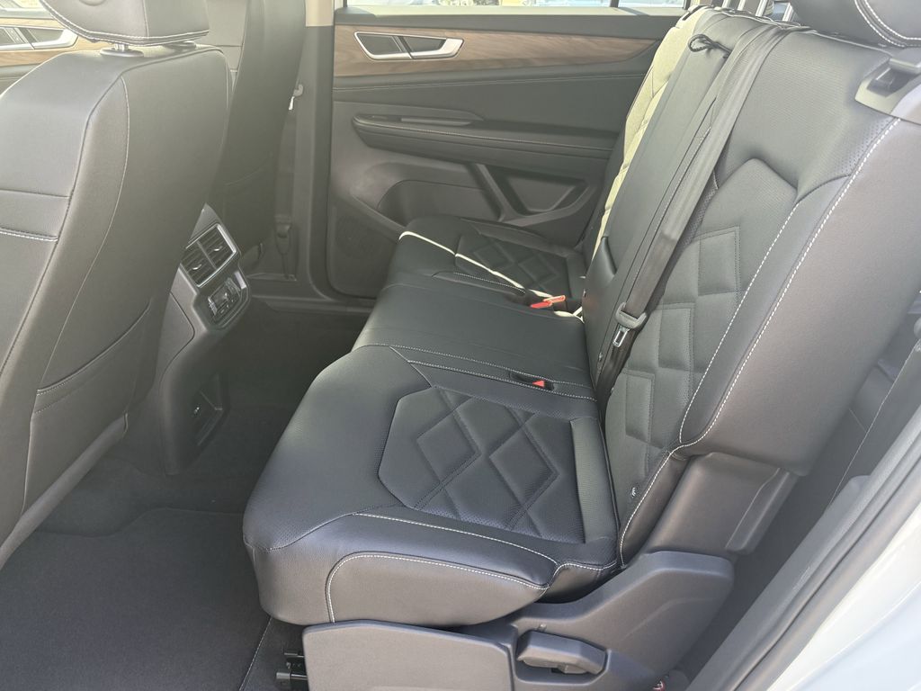 2026 Volkswagen Atlas 2.0T SE White at DeMontrond Auto Country