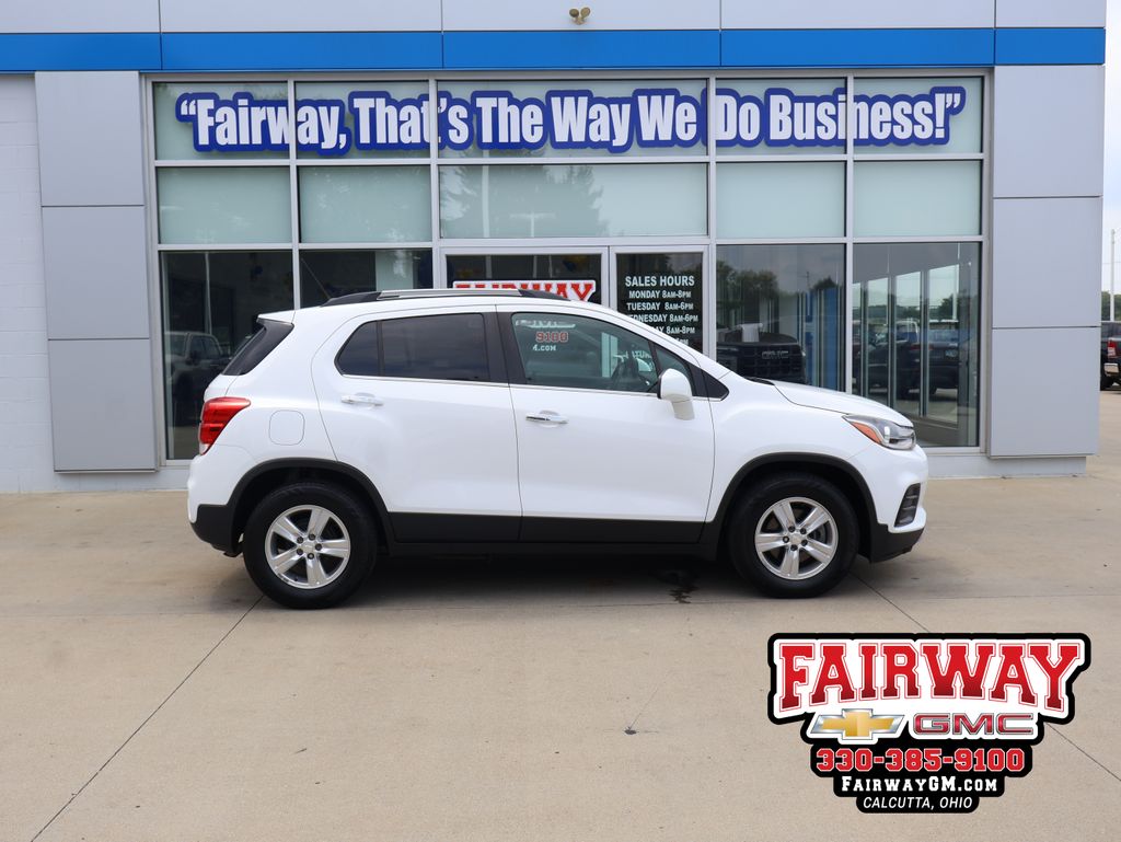 Summit White 2019 Chevrolet Trax SUV / Crossover Front-Wheel Drive 6-Speed Automatic