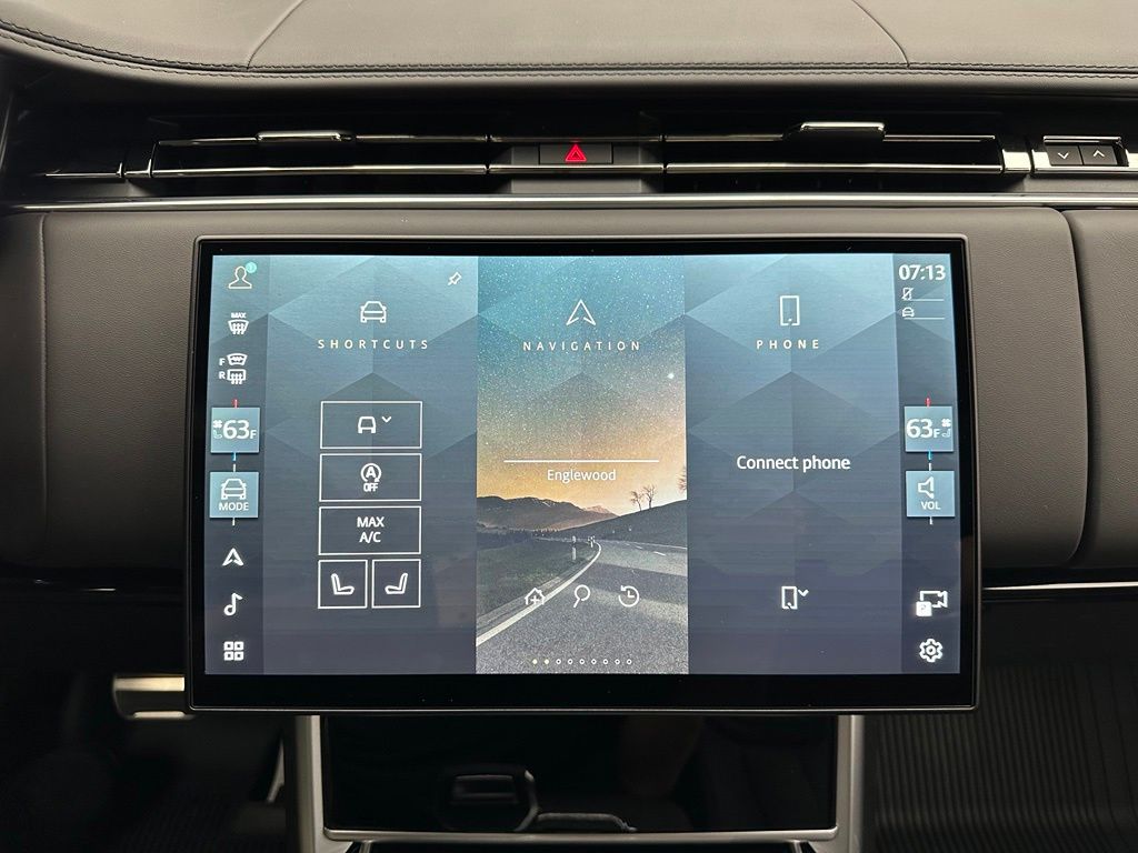 Thumbnail: 2026 Land Rover Range Rover - 13