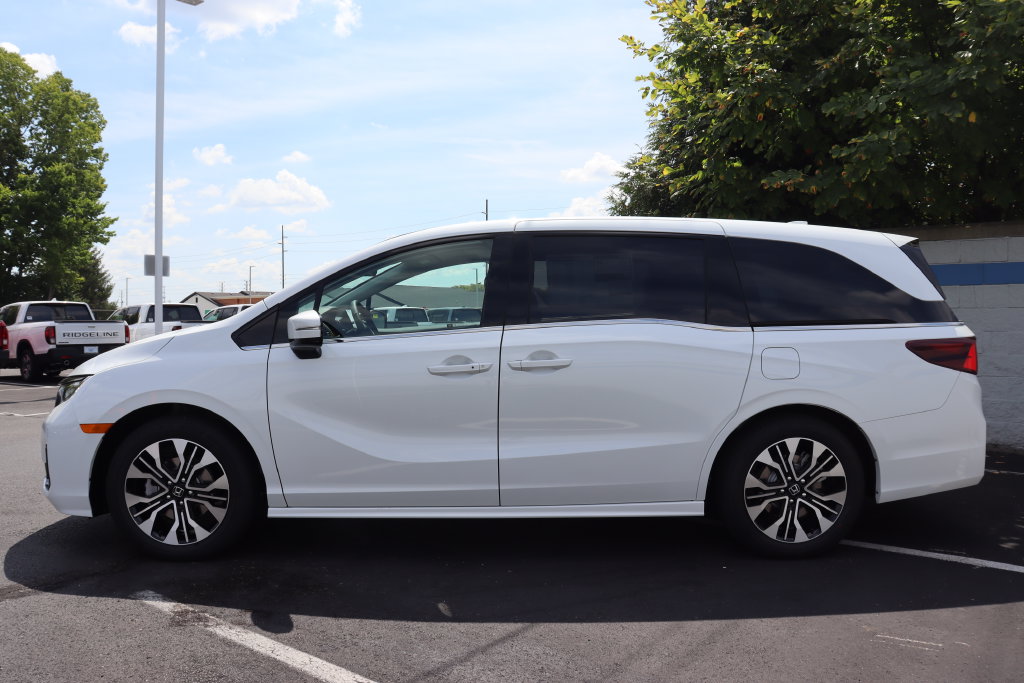 Thumbnail: 2026 Honda Odyssey - 2