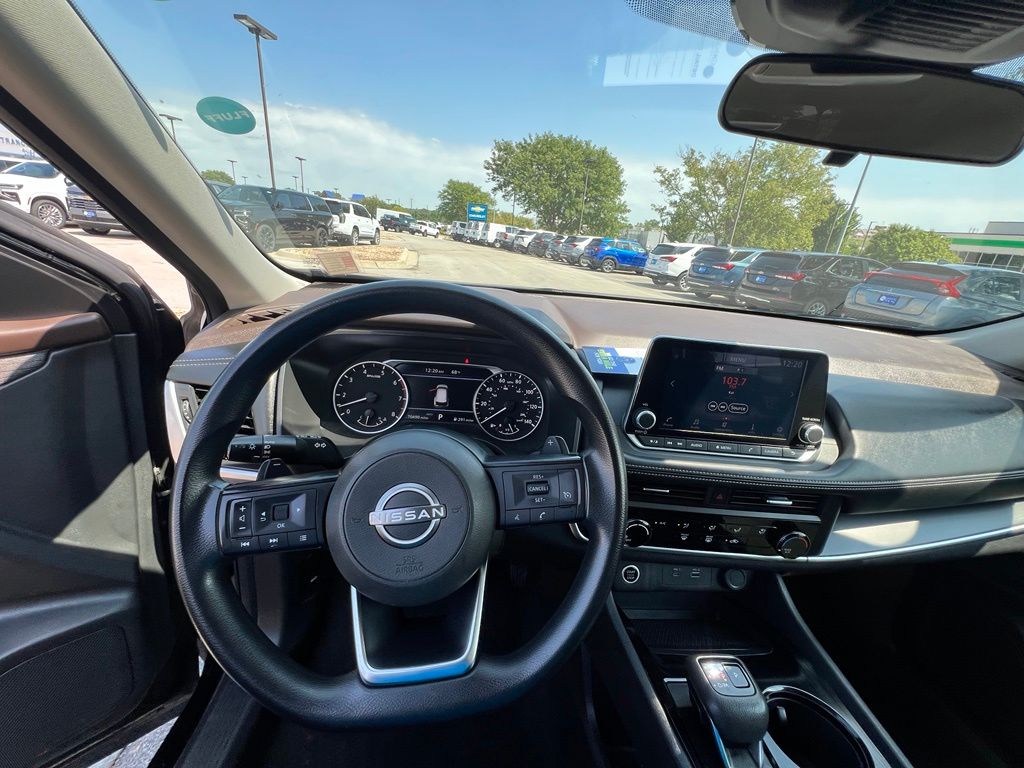 Used 2023 Nissan Rogue SUV