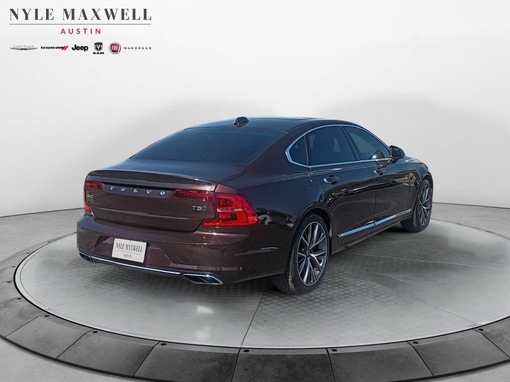 Used Car 2018 Volvo S90  T5 Momentum For Sale Under $15,000 In Austin, Texas