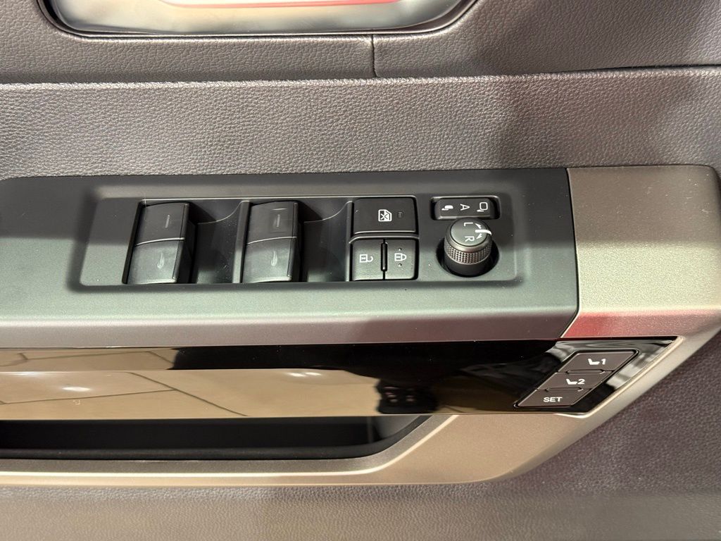 2025 Toyota Sequoia Limited 16