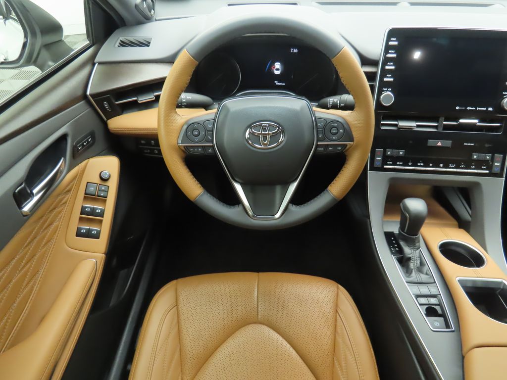 2020 Toyota Avalon Limited 10