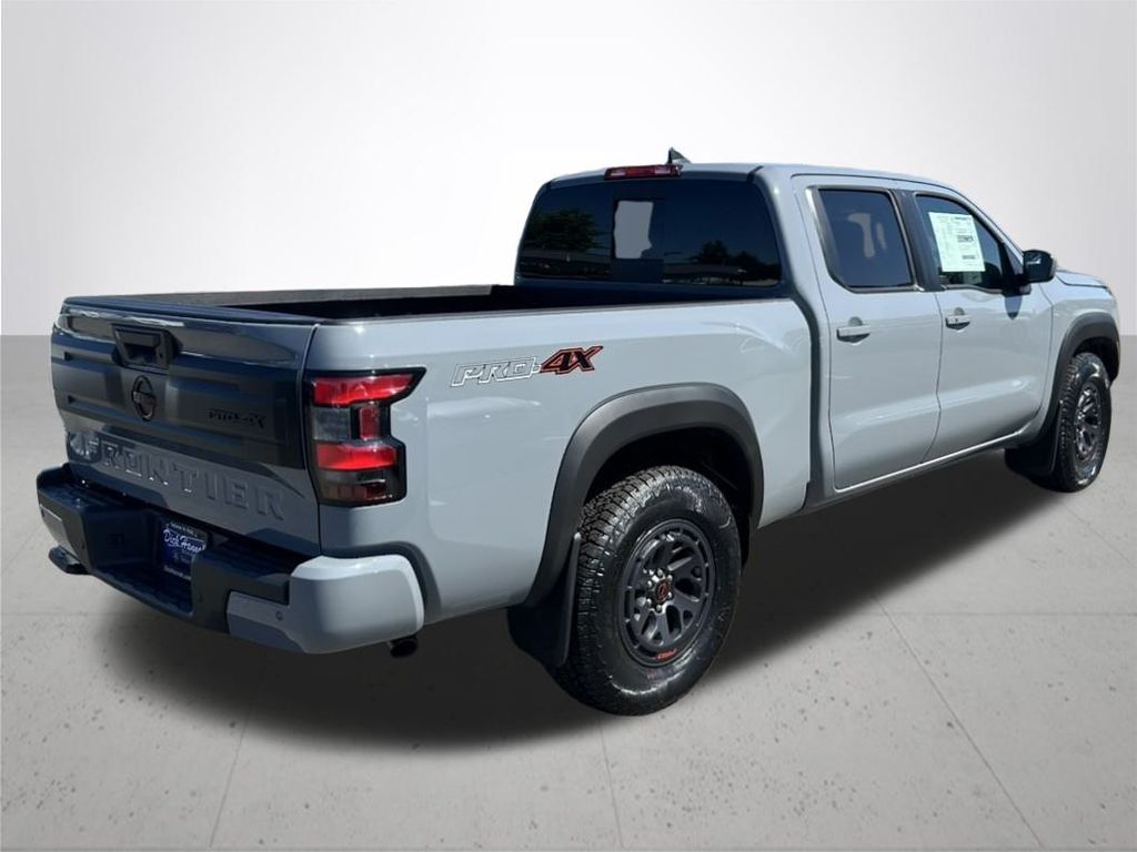 2025 Nissan Frontier PRO-4X
