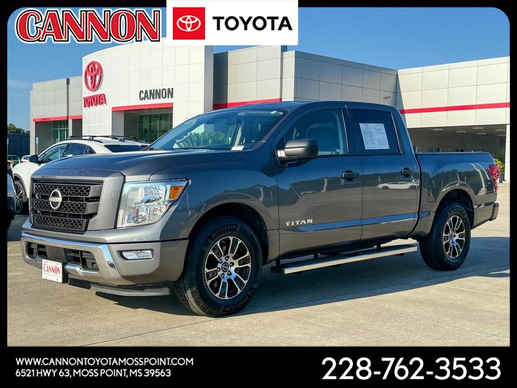 2023 Nissan Titan SV Crew Cab RWD
