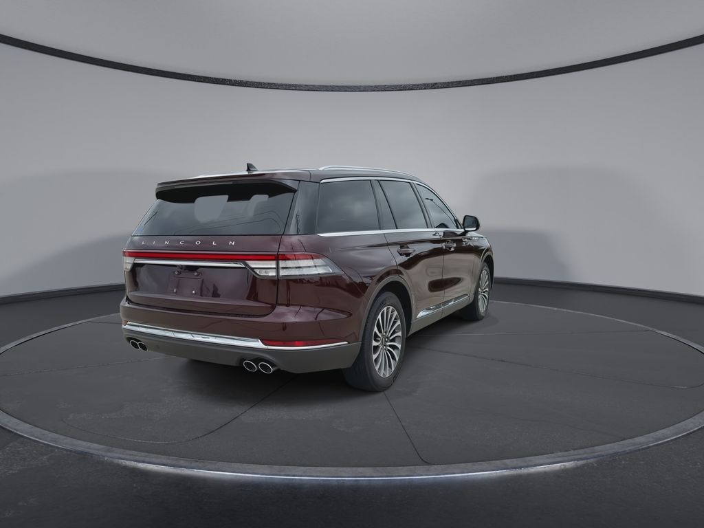 Thumbnail: 2022 Lincoln Aviator - 8