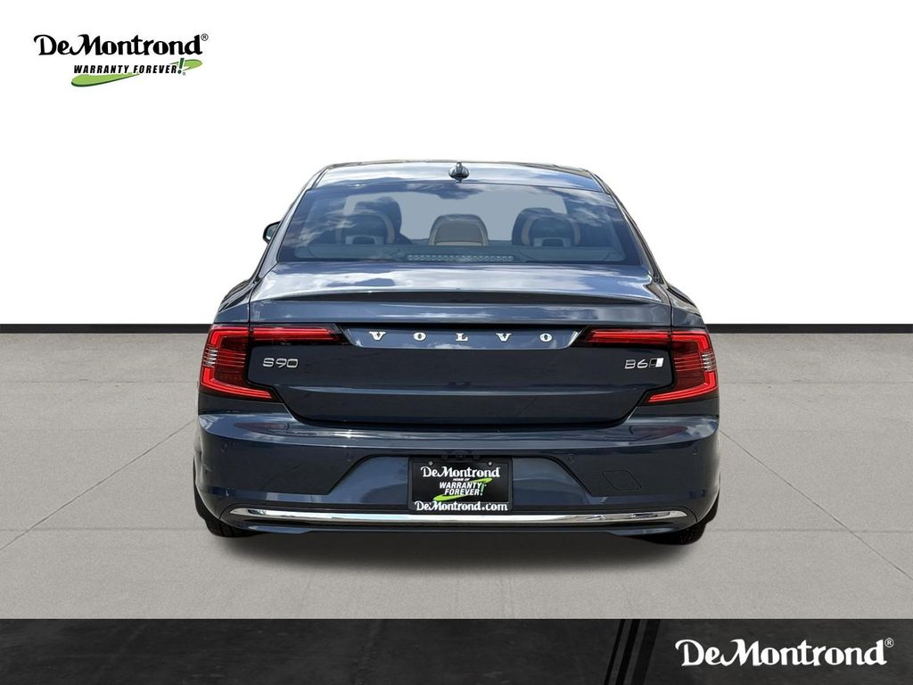 Used 2023 Denim Blue Metallic Volvo Ultimate image 6