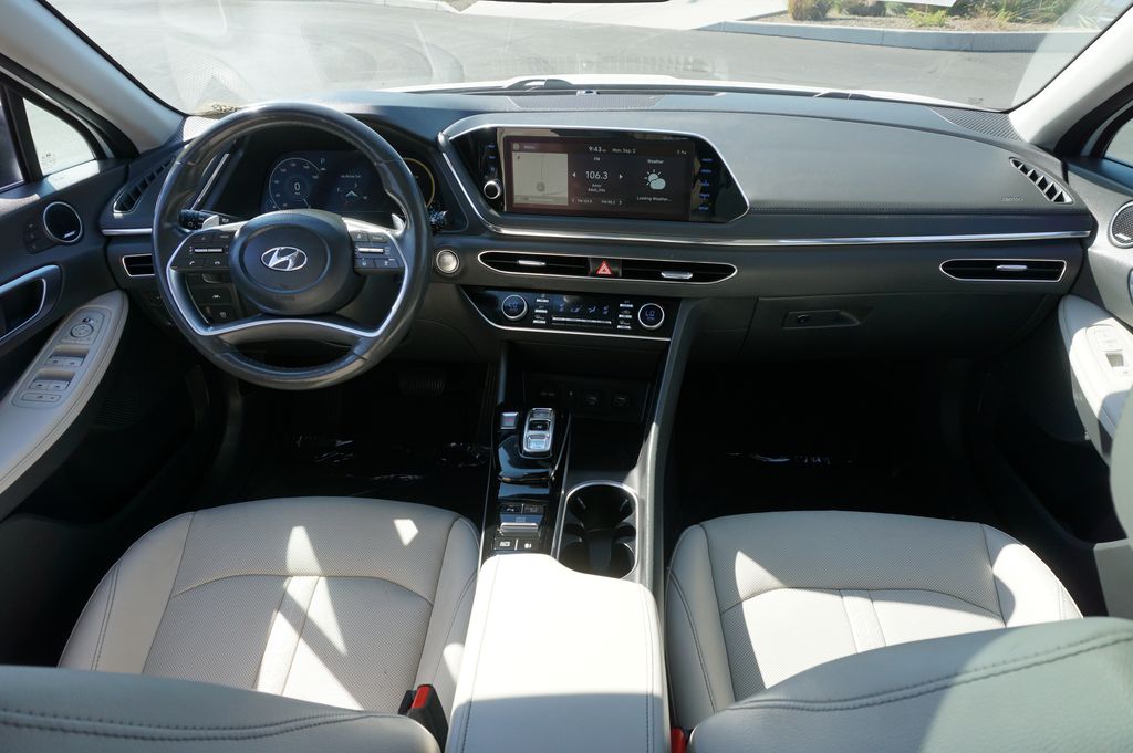 2022 Hyundai Sonata Limited 11