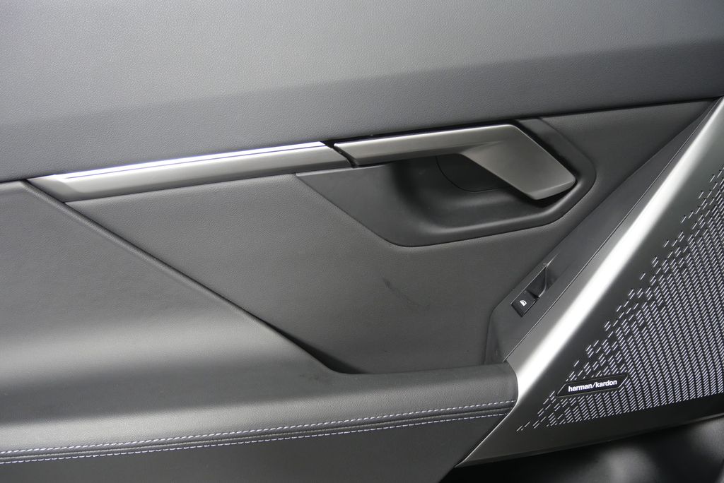 2024 BMW 5 Series 530i 13