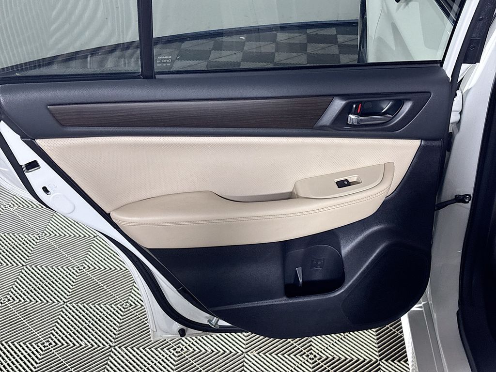 2017 Subaru Legacy 3.6R