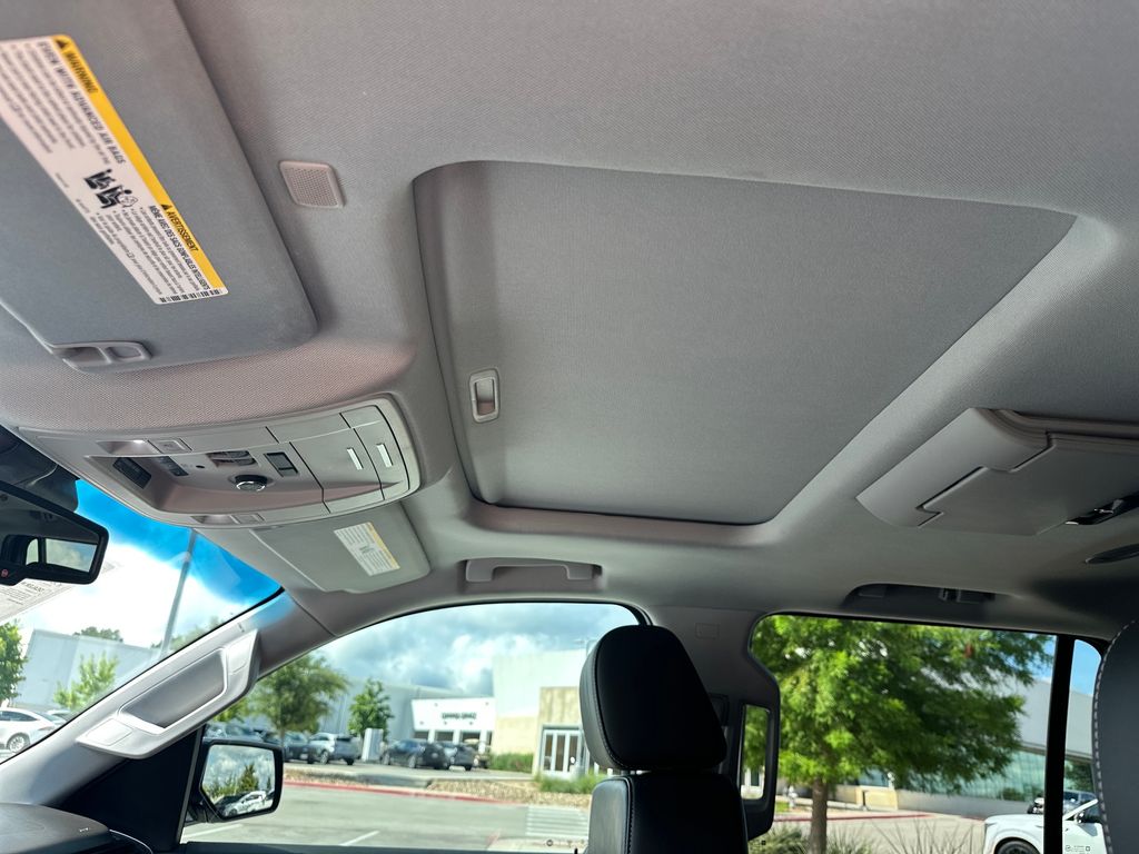 Used Car 2019 Chevrolet Tahoe  Lt For Sale Under $30,000 In Austin, Texas