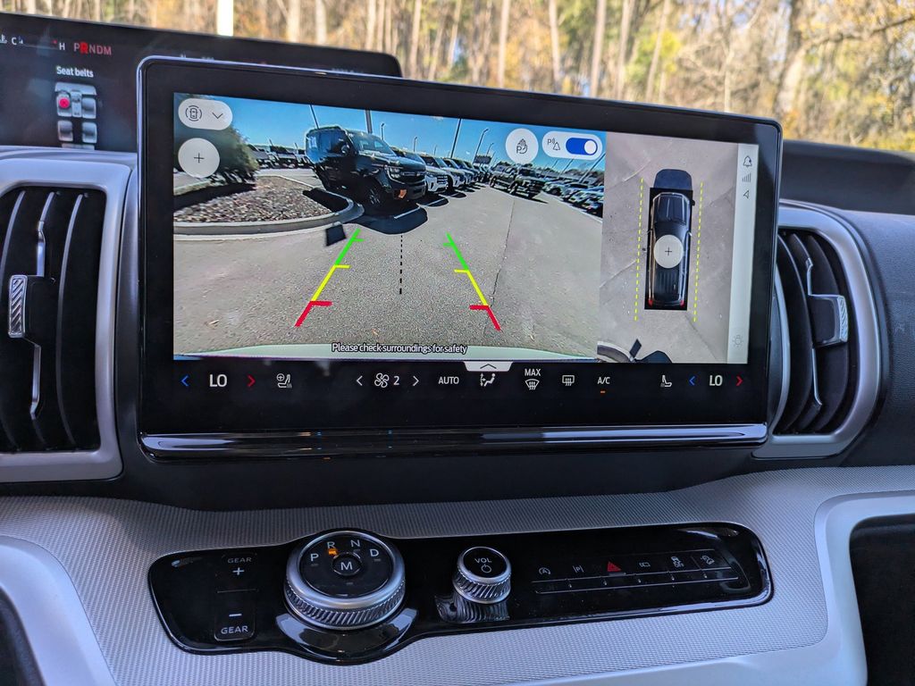 2025 Ford Expedition Active MAX