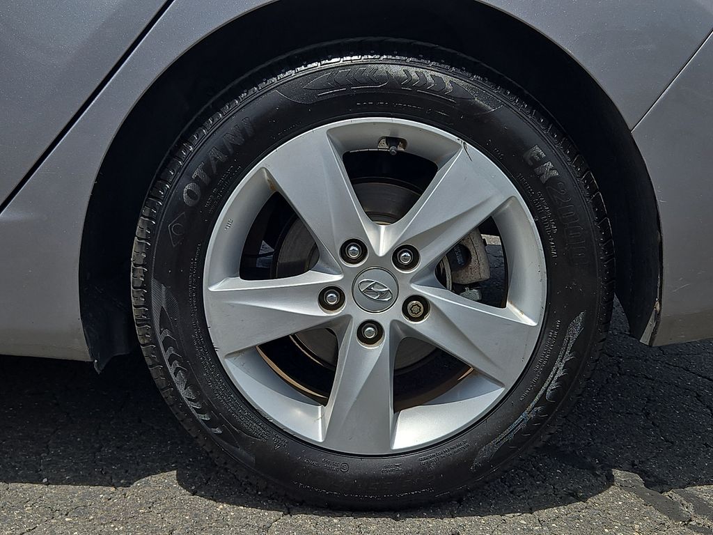 2011 Hyundai Elantra