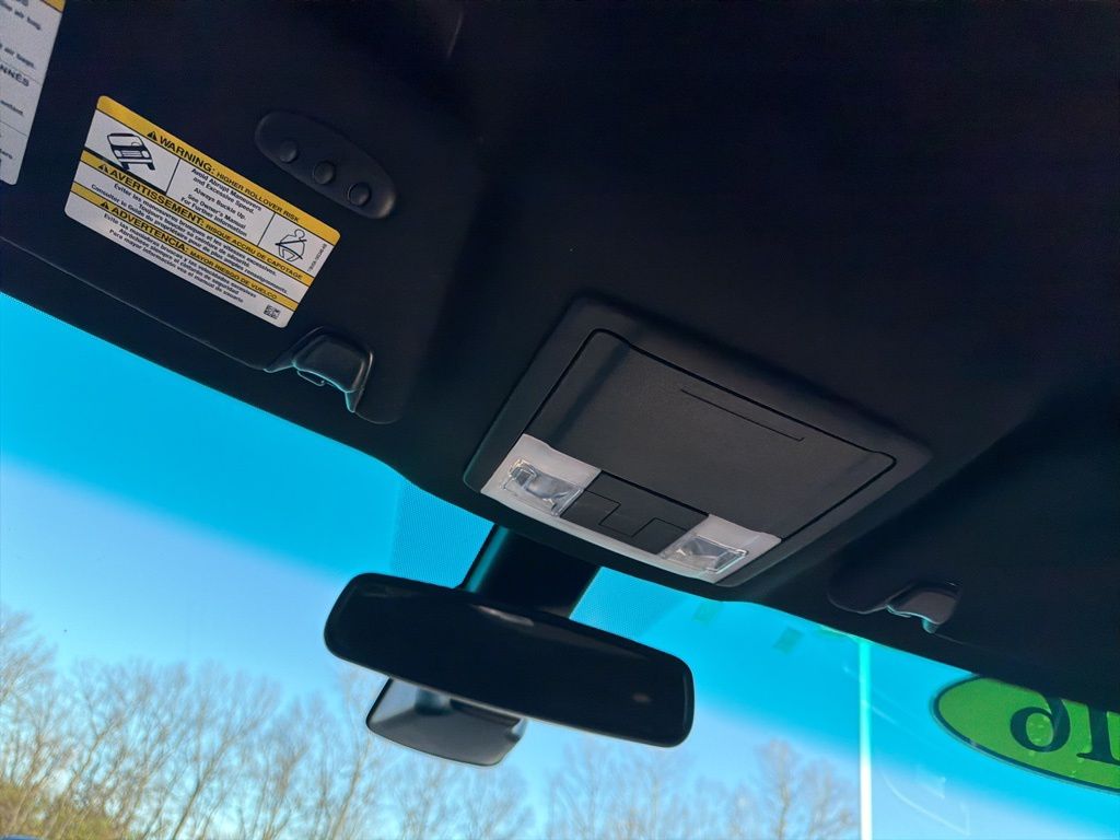 Thumbnail: 2016 Ford Explorer - 13