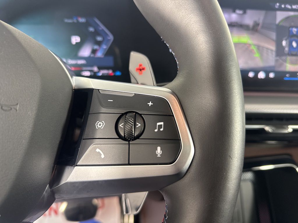 Thumbnail: 2025 BMW X2 - 24