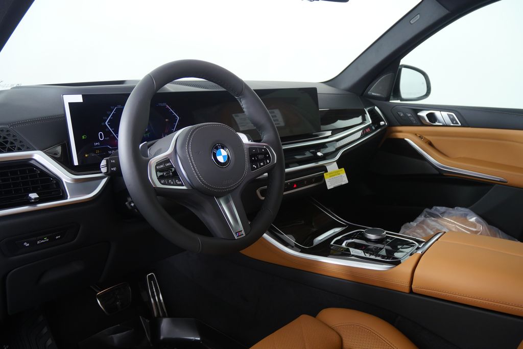 Thumbnail: 2026 BMW X5 - 12