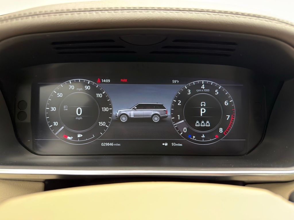 Thumbnail: 2021 Land Rover Range Rover - 16