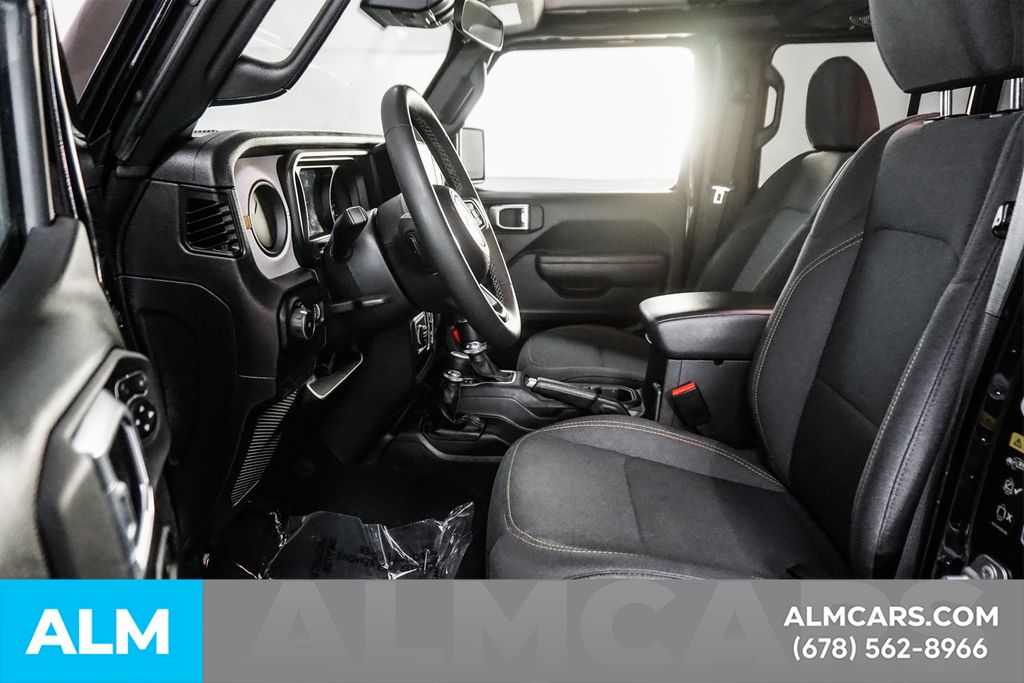 Used 2025 Black Jeep Sport S image 16