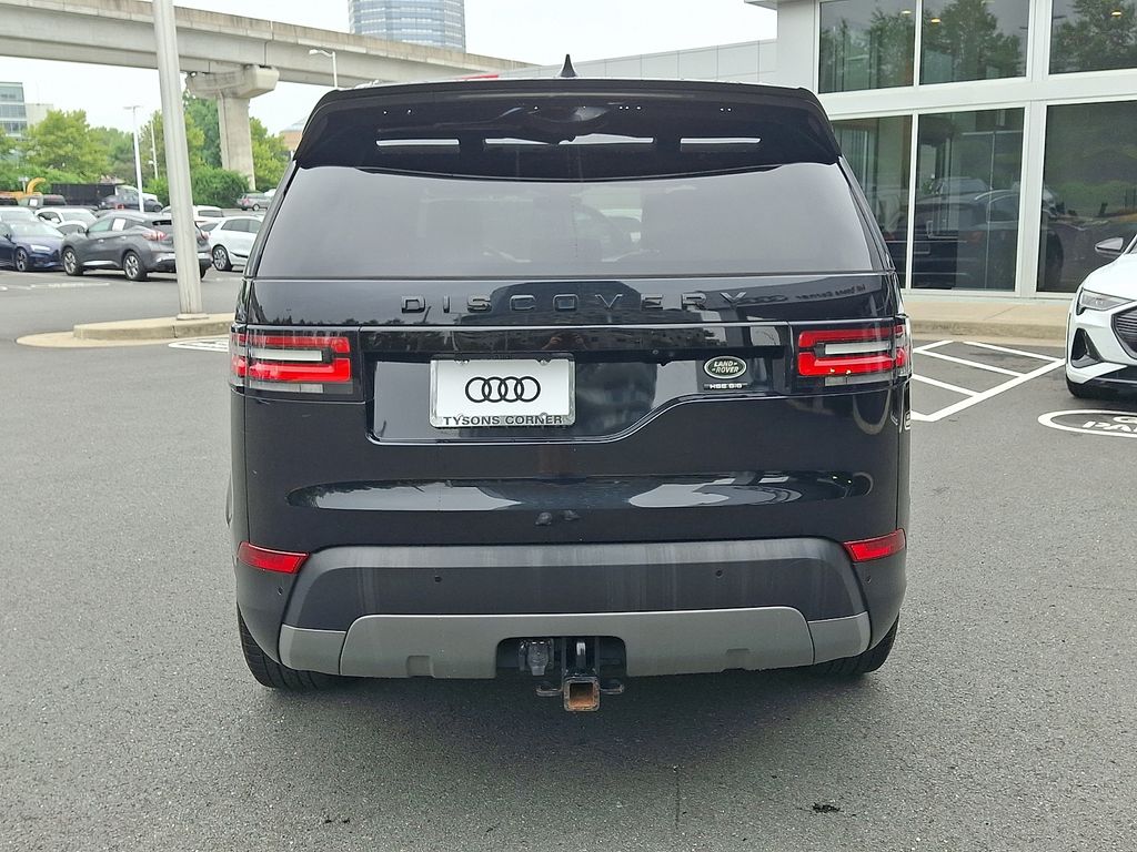 Thumbnail: 2019 Land Rover Discovery - 5