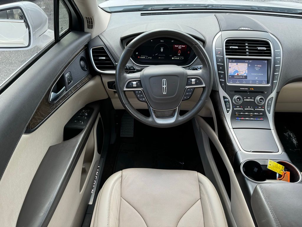 2019 Lincoln Nautilus Reserve 16