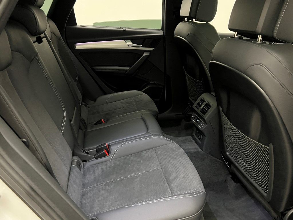 Thumbnail: 2023 Audi Q5 - 14